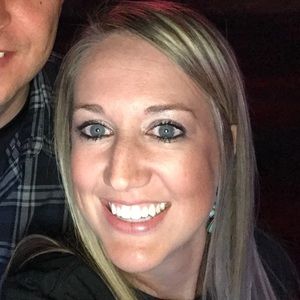 Meet your Posher, Shelly